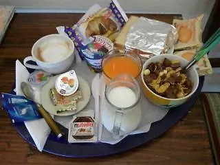 **  Isabel Guest House Rome Italy